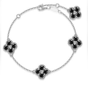 New Certificated Black Moissanite Clover Bracket